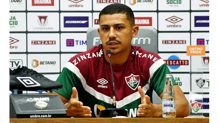 FOTO: MAILSON SANTANA/FLUMINENSE FC/DIVULGAÇÃO - André: volante deixou de lado o momento do rival