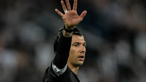 Thiago Ribeiro/AGIF - Cuesta pelo Botafogo.