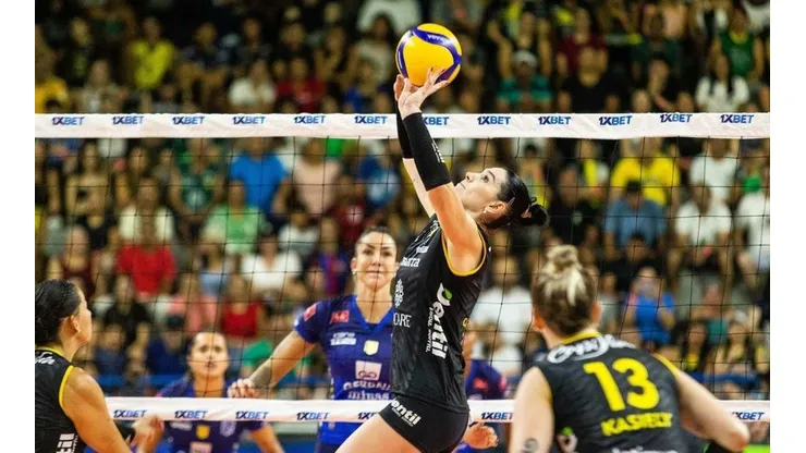 Praia Clube venceu Minas em recente duelo pela Superliga em sets diretos