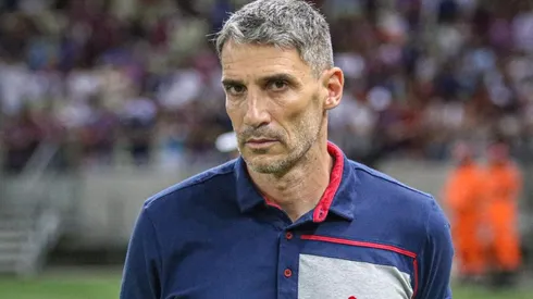 Vojvoda é avisado de última hora sobre retorno de reforço de peso