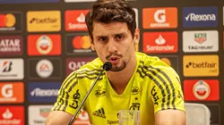 Foto: Allan Carvalho/AGIF - Rodrigo Caio é um dos líderes do Flamengo