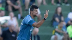 Foto: Liamara Polli / Grêmio FBPA - Alexandre Mendes comandou o time na beira do campo.