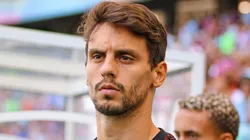 BA - SALVADOR - 13/05/2023 - BRASILEIRO A 2023, BAHIA X FLAMENGO - Rodrigo Caio jogador do Flamengo durante aquecimento antes da partida contra o Bahia no estadio Arena Fonte Nova pelo campeonato BRASILEIRO A.