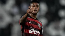 Foto: Thiago Ribeiro/AGIF - Bruno Henrique: atacante é desfalque do Flamengo desde a metade de 2022