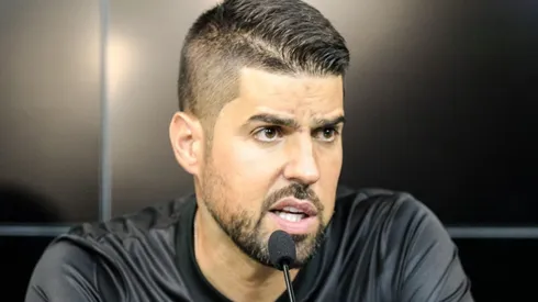 Robson Mafra/AGIF - António Oliveira, técnico do Coritiba