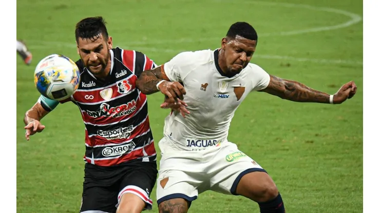 Kely Pereira/AGIF - Santa Cruz e Fortaleza em 2021