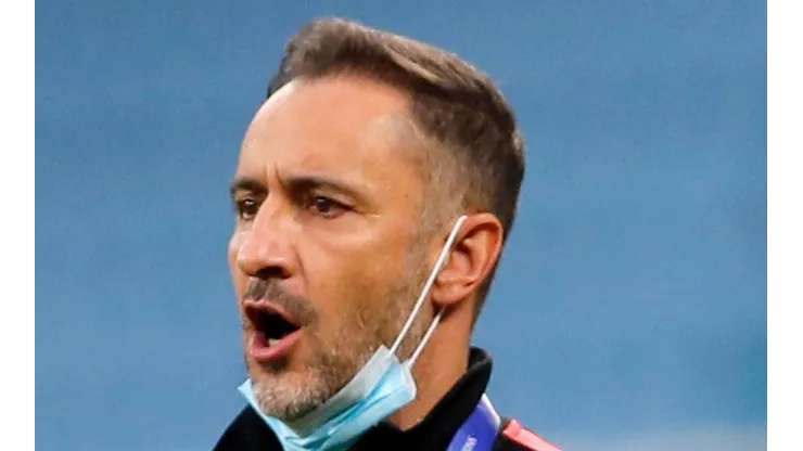 - Vítor Pereira
