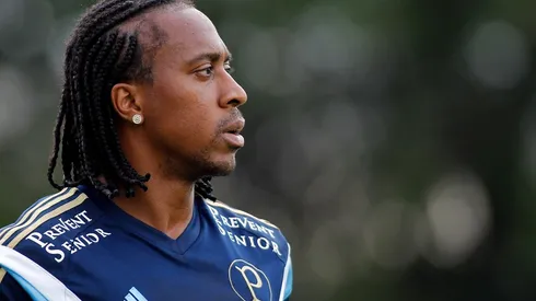 Foto: Daniel Vorley/AGIF – Arouca não atua desde 2021, mas oficialmente ainda não se aposentou