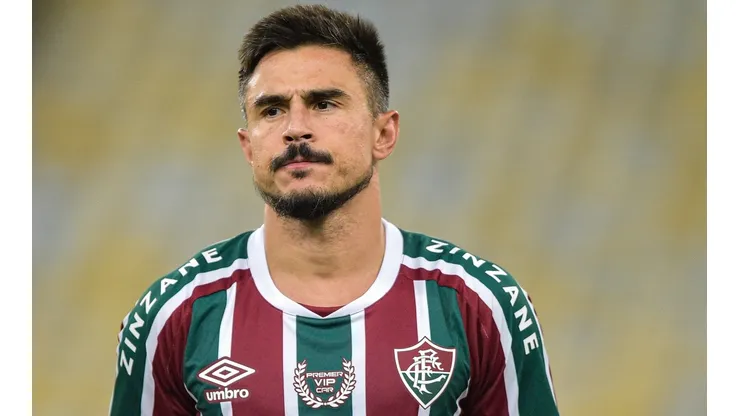 Foto: Thiago Ribeiro/AGIF - Willian Bigode deixou o Fluminense de forma repentina