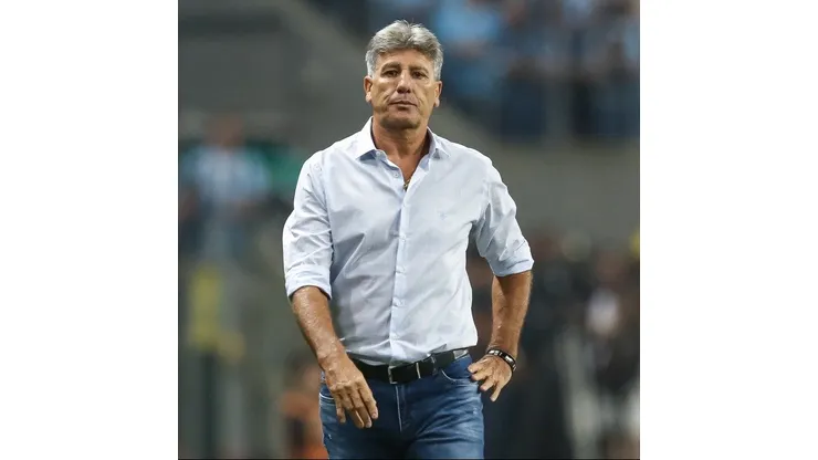Foto: Pedro H. Tesch/AGIF - Renato faz apelo para torcida e projeta futuro do Grêmio: ‘Volto a garantir’