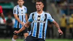 Foto: Maxi Franzoi/AGIF - Carballo é titular do Grêmio