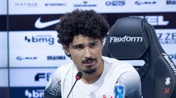 André Ramalho durante sua coletiva de apresentação. Foto: Rodrigo Coca