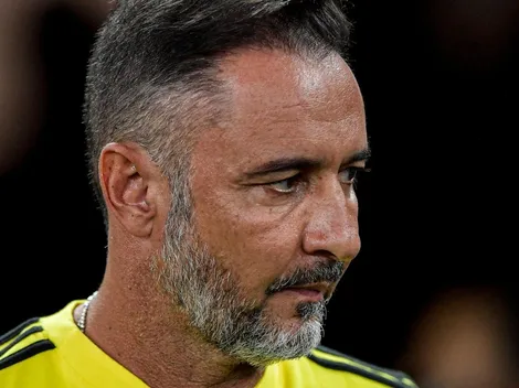 Jornalista ‘ignora’ Vítor Pereira e aponta solução para o Flamengo