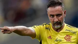 Foto: Thiago Ribeiro/AGIF - Peça de Vítor Pereira não vem agradando no Flamengo.