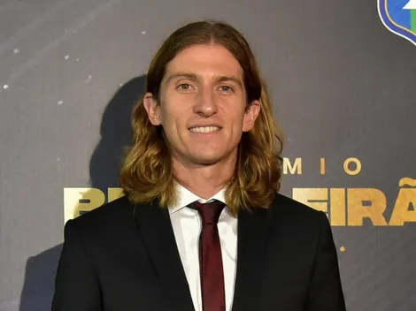DEFINIDO! Filipe Luís toma decisão na carreira após receber convite da Globo
