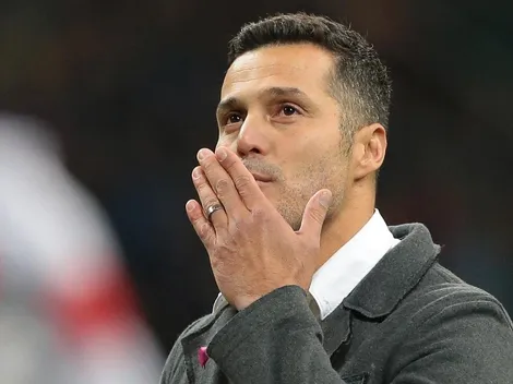 Flamengo se surpreende e vê Júlio César agir para adiar volta de Jorge Jesus