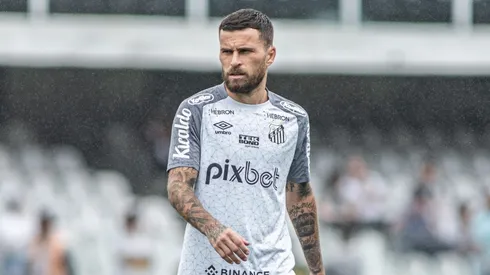 Foto: Abner Dourado/AGIF - Lucas Lima voltou ao Peixe este ano.