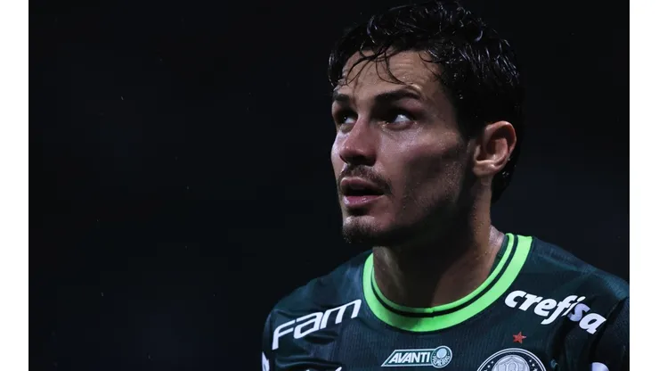 Foto: Ettore Chiereguini/AGIF - Raphael Veiga estreou pela Seleção