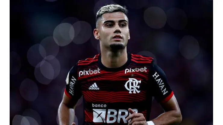 Foto: Buda Mendes/Getty Images - Andreas Pereira atuou no Flamengo entre 2021 e 2022