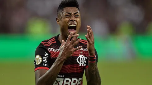 Foto: Thiago Ribeiro/AGIF - Bruno Henrique está se recuperando de lesão