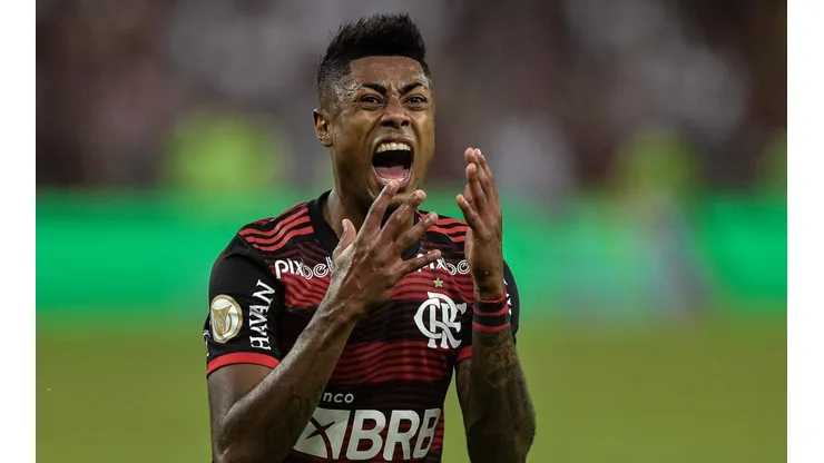 Foto: Thiago Ribeiro/AGIF - Bruno Henrique está se recuperando de lesão