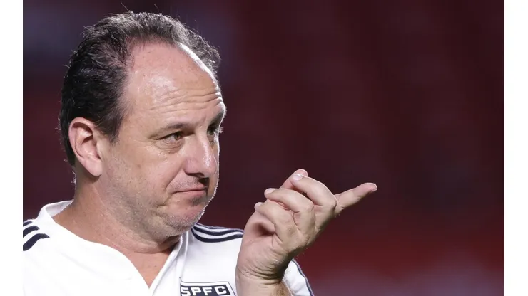 Foto: Ettore Chiereguini/AGIF - Ceni é o treinador do SPFC desde o fim de 2021.