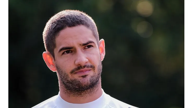Foto: Marcello Zambrana/AGIF - Alexandre Pato não atua no Brasil desde 2020