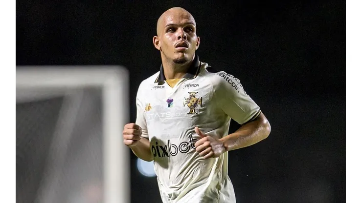 Foto: (Daniel Ramalho/Vasco) - Rodrigo está com moral no Vasco