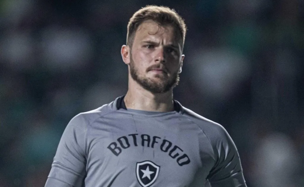 Perri se destacou no Botafogo - Heber Gomes/AGIF.