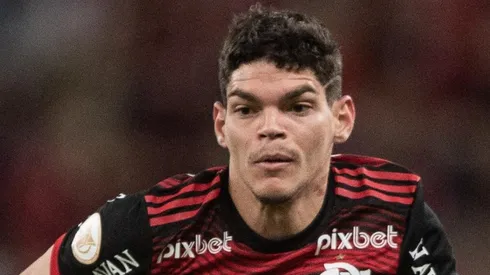 Foto: Thiago Ribeiro/AGIF - Ayrton Lucas