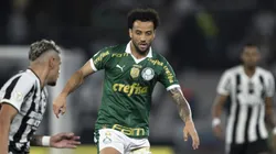 Felipe Anderson em ação no Nilton Santos. Foto: Jorge Rodrigues/AGIF