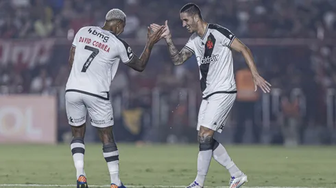 Vasco bate Atlético-GO fora de casa e vence quarta partida seguida no Brasileirão 2024. Foto: Heber Gomes/AGIF