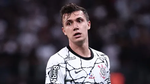 Lucas Piton nos seus tempos de Corinthians. Negociação virou problema no Parque São Jorge