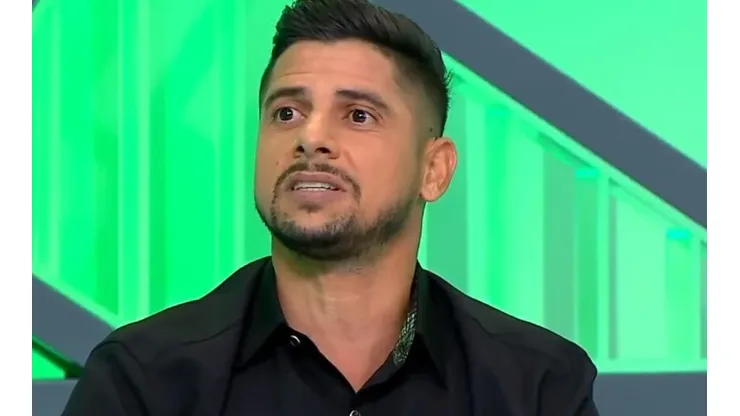 Cicinho falou sobre o Palmeiras no 'Arena SBT' (Foto: Reprodução/SBT)