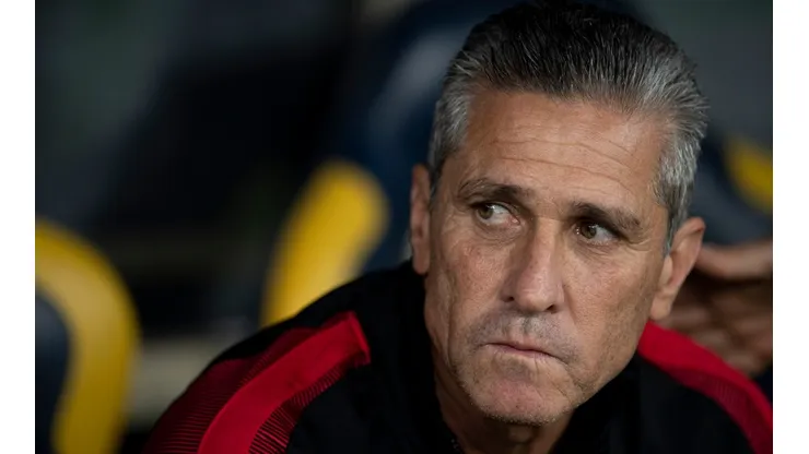 Jorge Rodrigues/AGIF. Jorginho pediu por meia-atacante do Fortaleza em seu plantel
