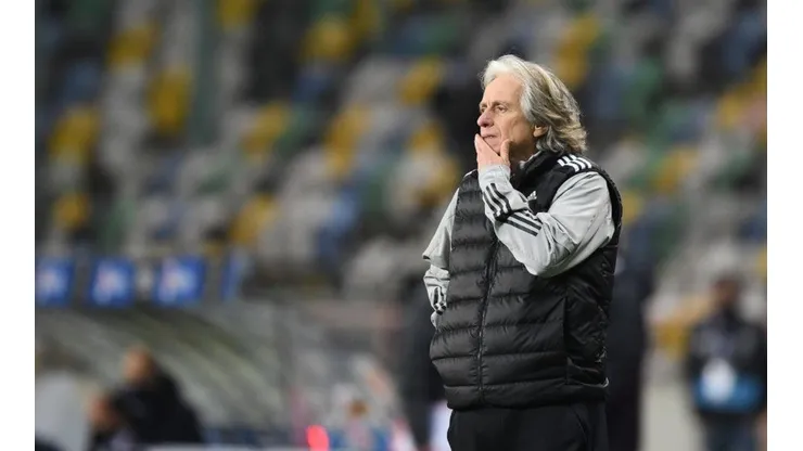 Octavio Passos/Getty Images/ "Entre R$ 21 e R$ 27 milhões"; Imprensa turca revela interesse e valores para Fenerbahçe de Jorge Jesus levar titular do Fluminense.