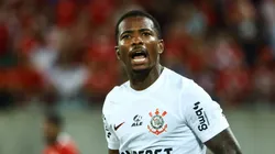 Ídolo do Corinthians reprovou atitude de Cacá.