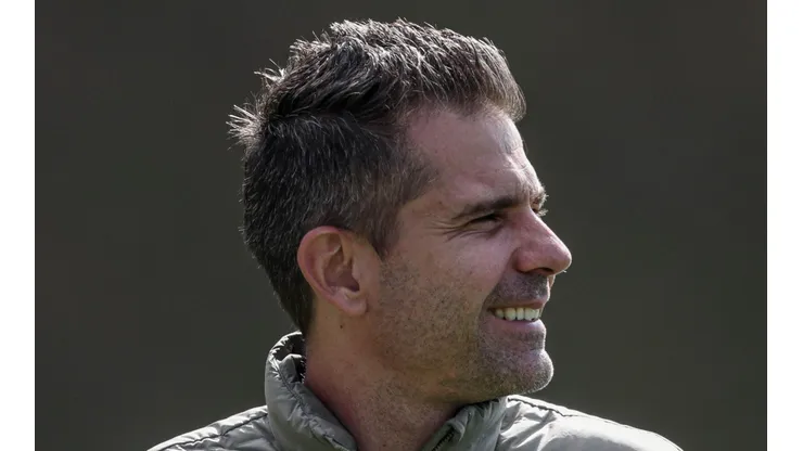 Foto: Bruno Sousa / Atlético / Divulgação - Victor: ex-goleiro trabalha como gerente de futebol no Atlético