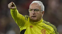 Dorival Júnior pediu a contratação de atacante para o Flamengo (Foto: Thiago Ribeiro/AGIF)