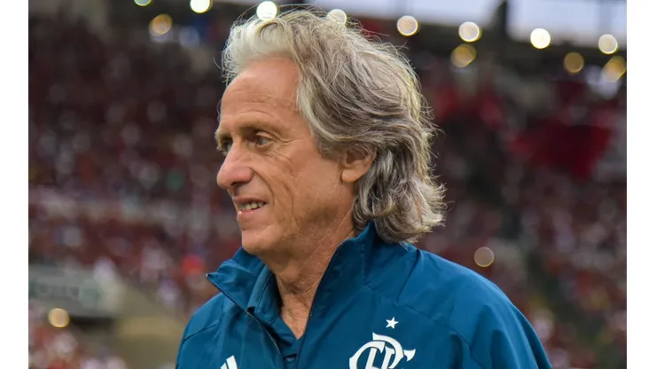 Thiago Ribeiro/AGIF/ "Espero que o Marcos Braz esteja de olho"; "volta para casa"; Torcida do Flamengo pede retorno de ex-titular de Jorge Jesus.