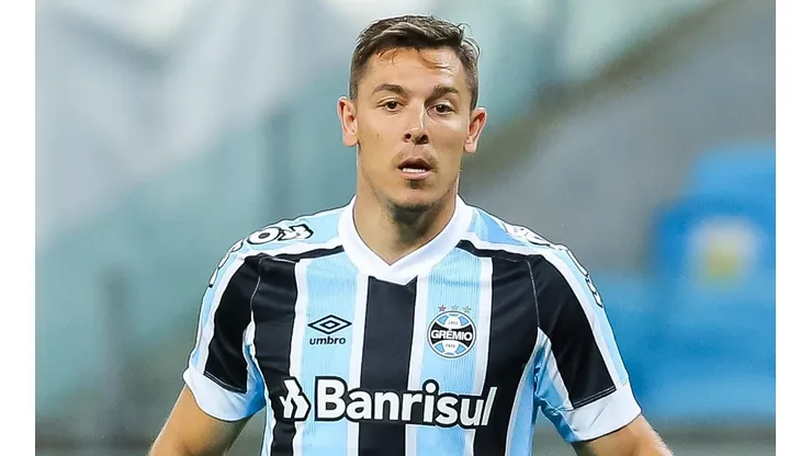 Foto: Pedro H. Tesch/AGIF - Diego Churín: atacante acabou emprestado ao Atlético-GO