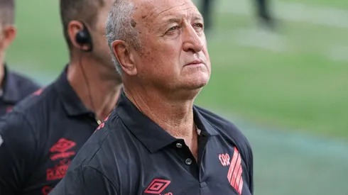 Foto: Renan Oliveira/AGIF - Turra admitiu que Felipão chorou demais com classificação do Furacão à decisão da Libertadores