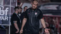 Isabela Azine/AGIF - E. Baptista no comando do Dragão.