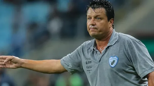 Pedro H. Tesch/AGIF. Adilson Batista exalta força do elenco na reta final da Série B
