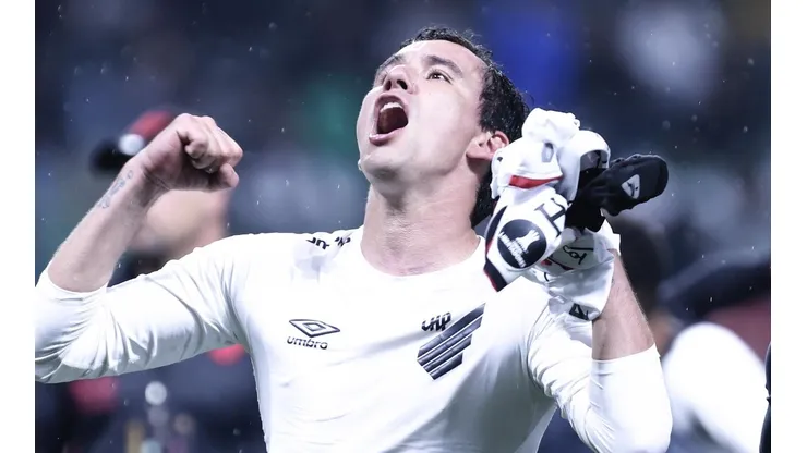 Foto: Ettore Chiereguini/AGIF - Pablo saboreou classificação diante do Palmeiras em memória ao São Paulo