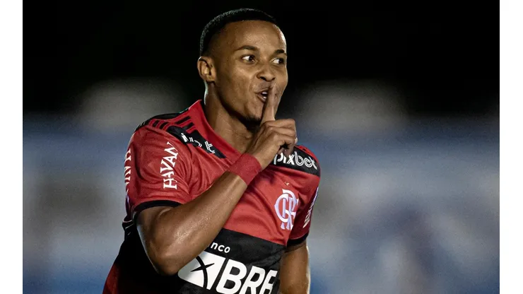 Foto: Jorge Rodrigues/AGIF - Lázaro foi vendido por pouco mais de R$36 milhões.