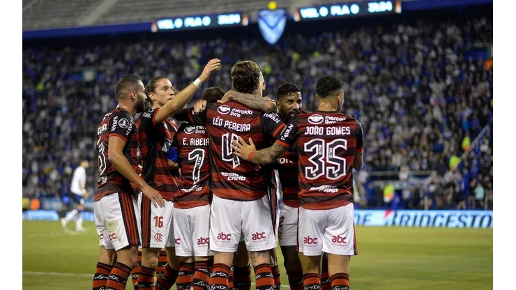 @mcortesdasilva8 / CRF/ Flamengo domina Libertadores e conquista mais feito contra o Vélez na competição.