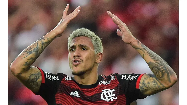 Foto: Thiago Ribeiro/AGIF - Pedro quase mudou de ares.