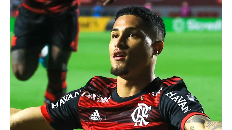 Foto: Marcello Zambrana/AGIF - João Gomes