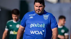 Agif/Isabela Azine - Eduardo Barroca recebe críticas da torcida do Avaí